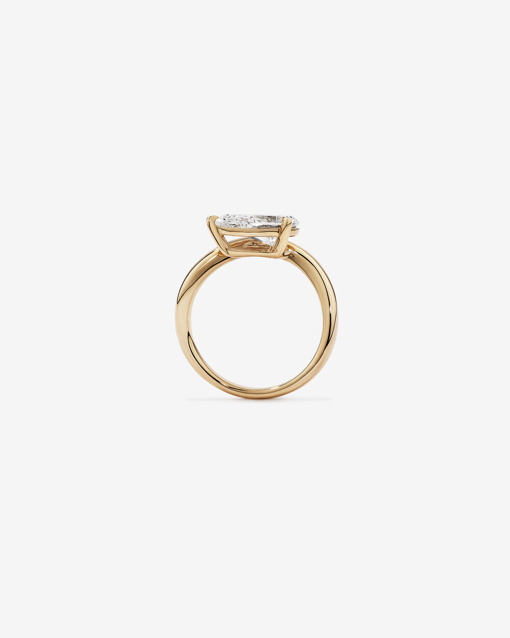 Aurora Twist Pear Diamond Ring in Yellow Gold