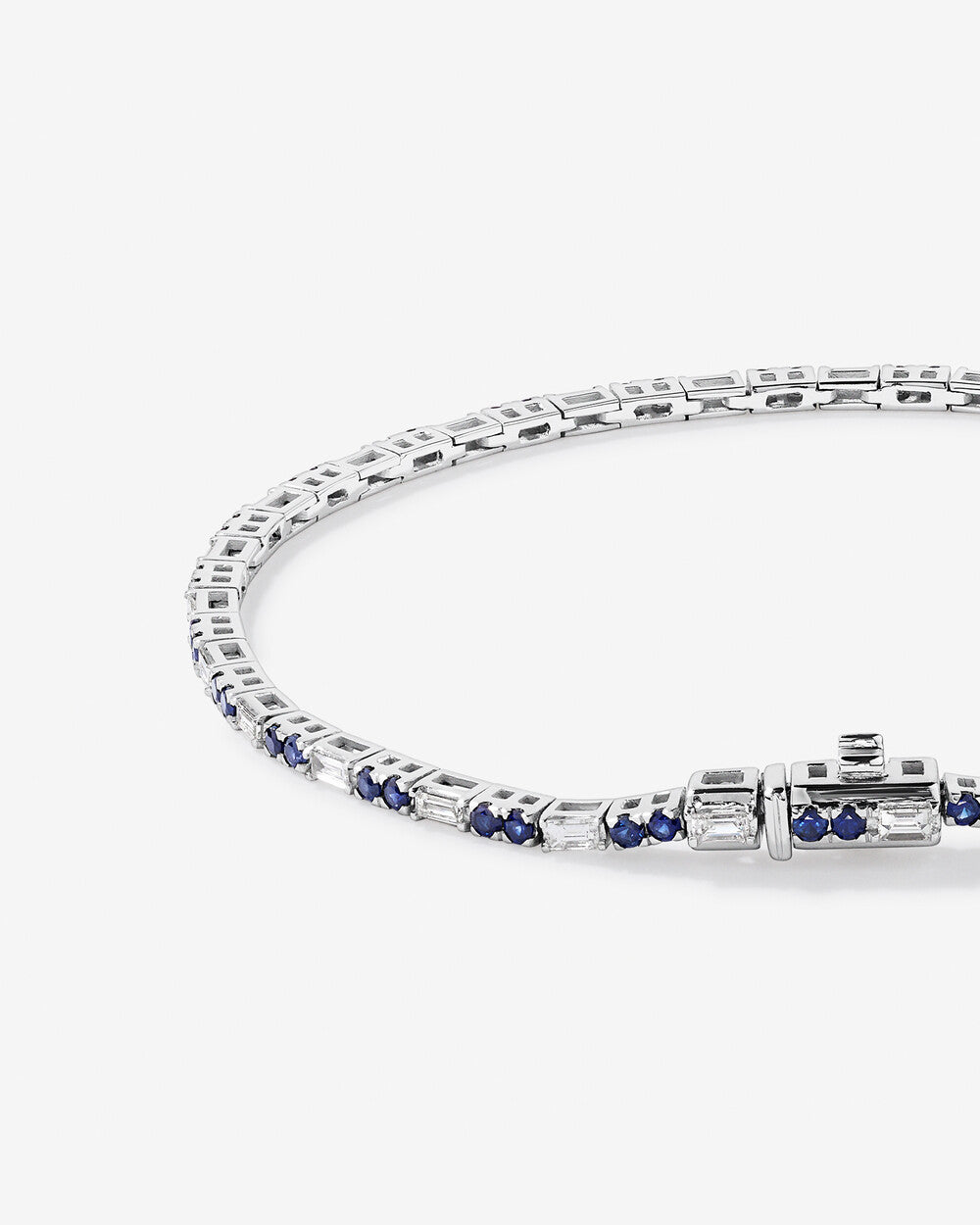 Blue & White Lab-Grown Diamond Tennis Bracelet in White Gold