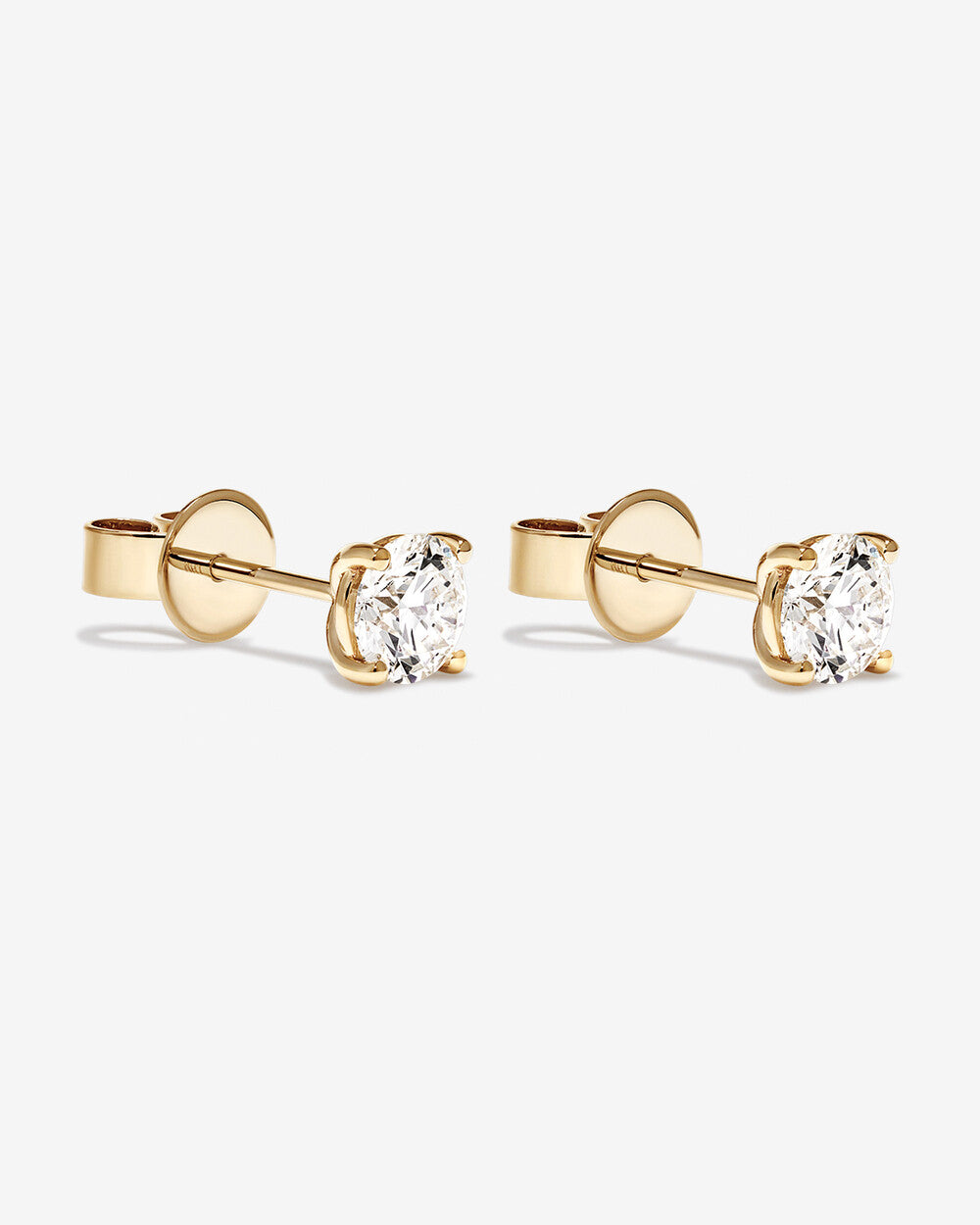 Classic Round Lab Grown Diamond Stud Earrings