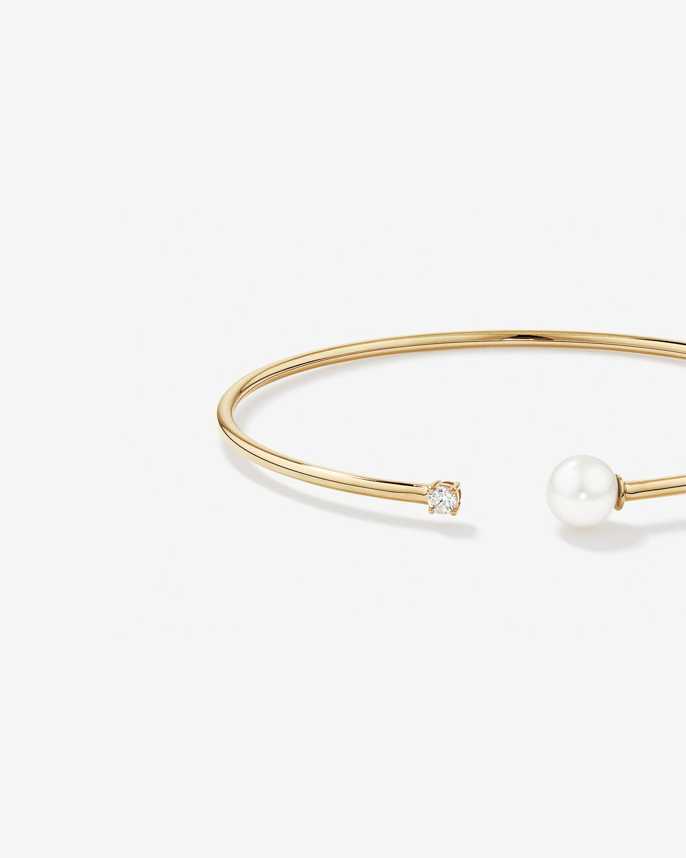 Minimal Pearl & Lab-Grown Diamond Open Bangle in Yellow Gold