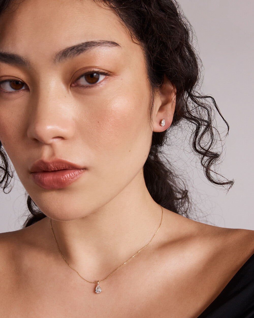 Pear Diamond Stud Earrings in Yellow Gold