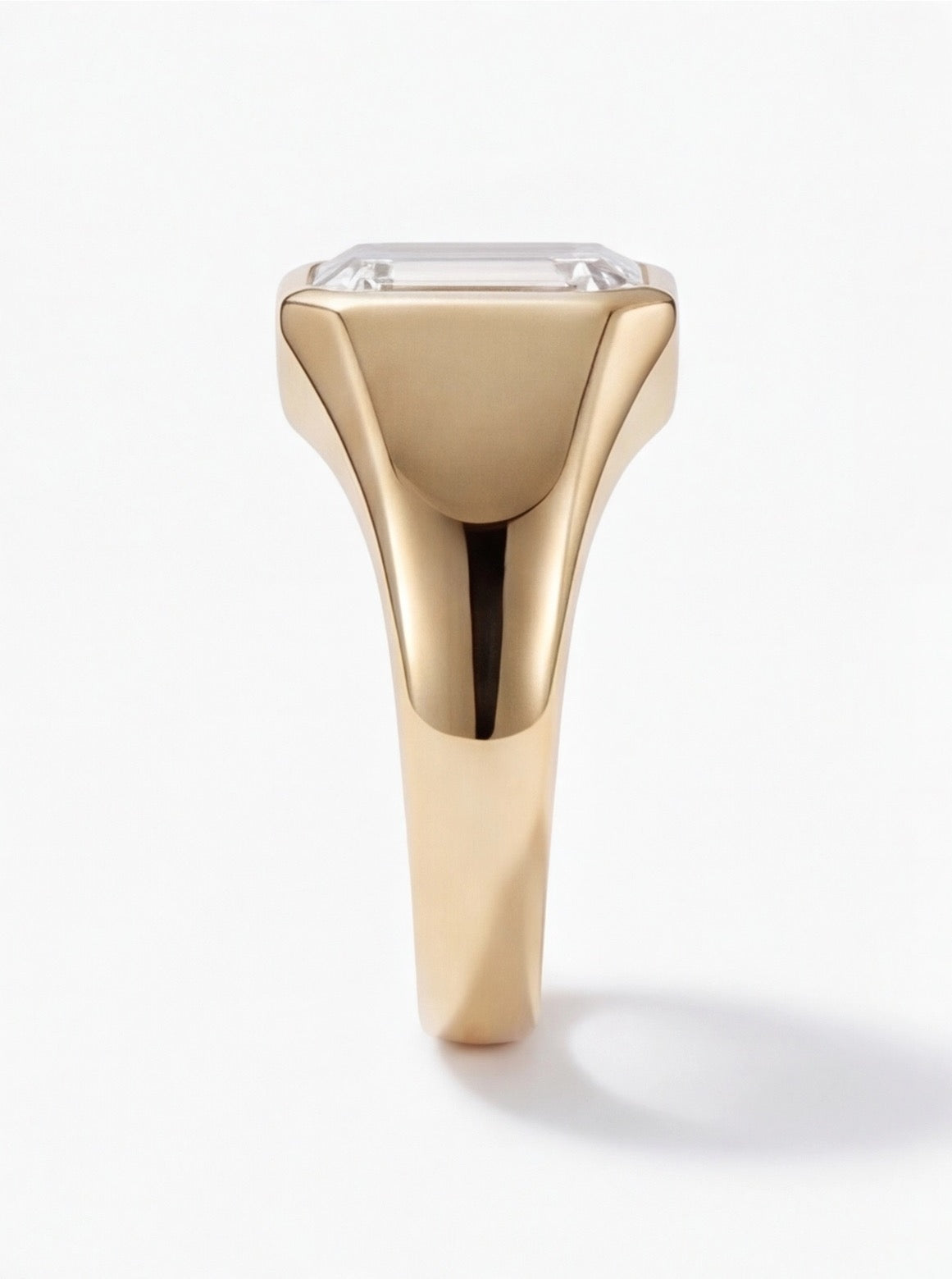 Sceau Emerald Cut Lab Grown Diamond Signet Ring in Yellow Gold My Store