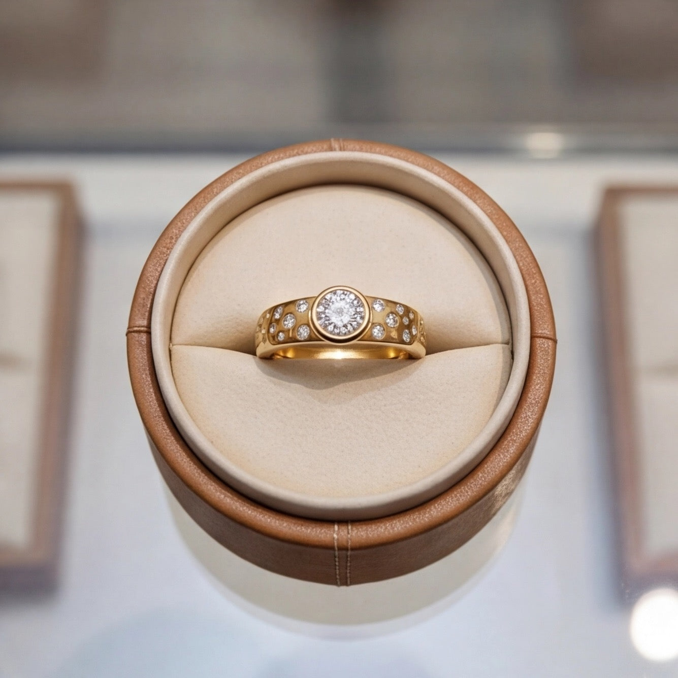 Cosmos Round Brilliant Lab Diamond Ring on Stardust Band in Yellow Gold My Store