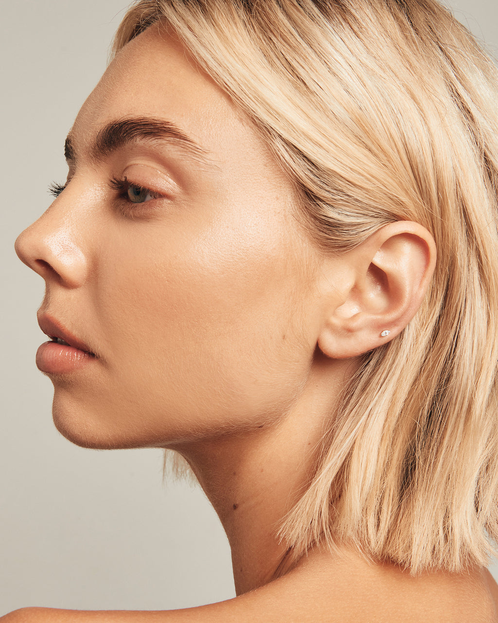 Marquise Diamond Flat-Back Stud in Yellow Gold