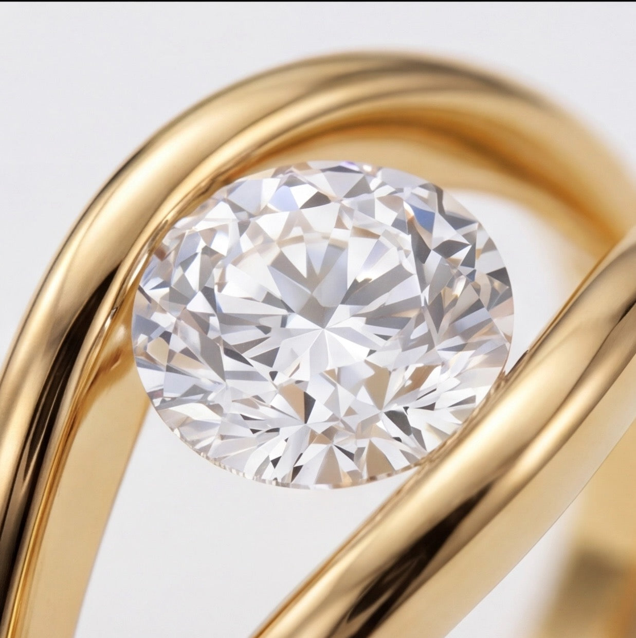 Onde Round Lab Diamond Ring on Double-Rail Bypass Band in Yellow Gold My Store